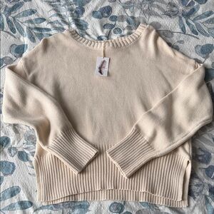 Jessica Simpson Cream Crew Neck Sweater
